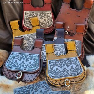 Sachoche métal gravés cuir